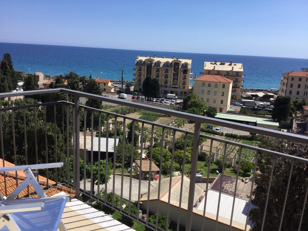 Hotel Europa Finale Ligure Zewnętrze zdjęcie