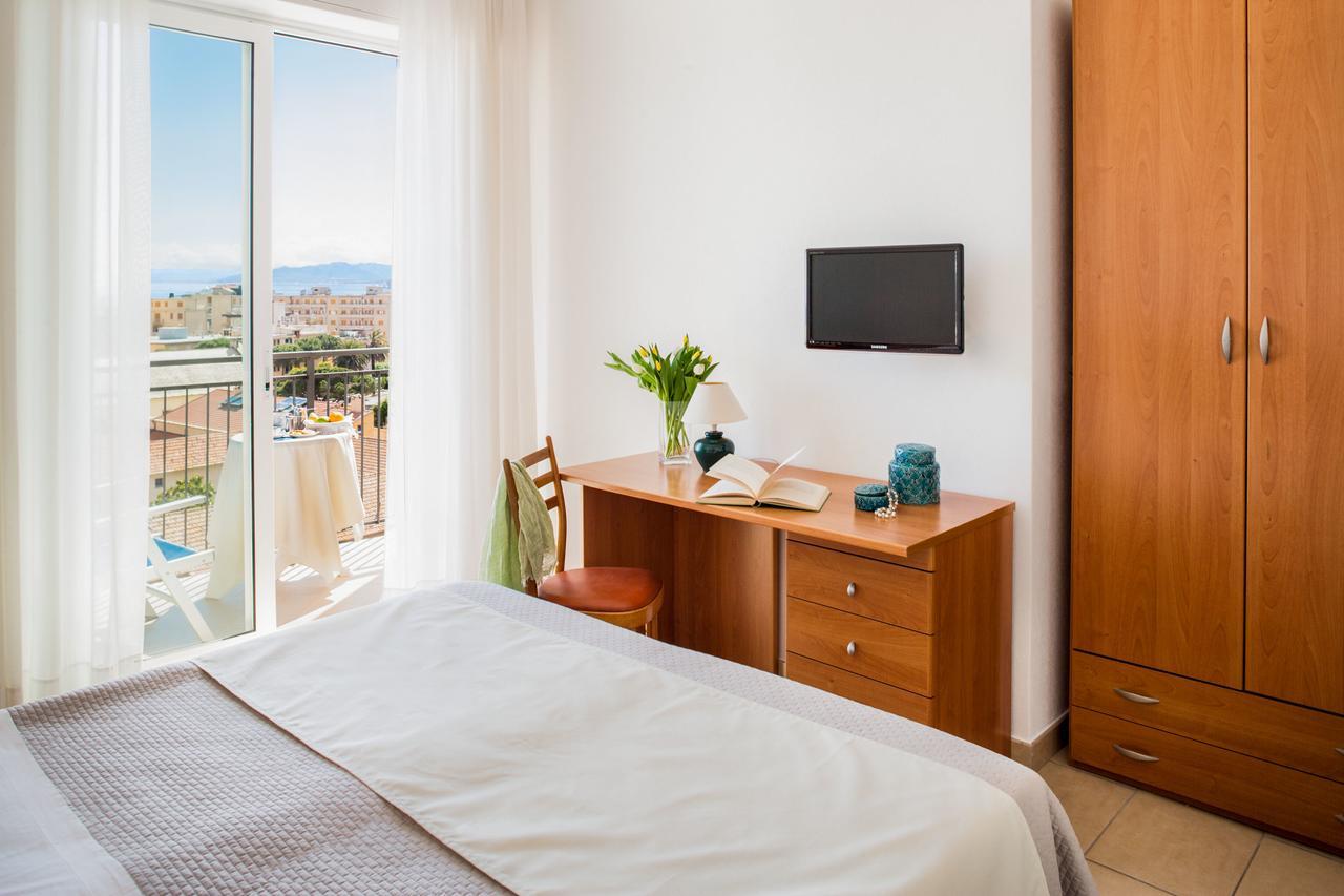 Hotel Europa Finale Ligure Zewnętrze zdjęcie